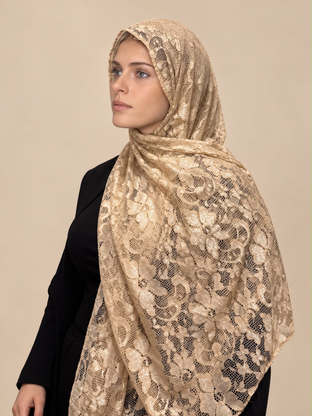 Dentelle with Zuleykha