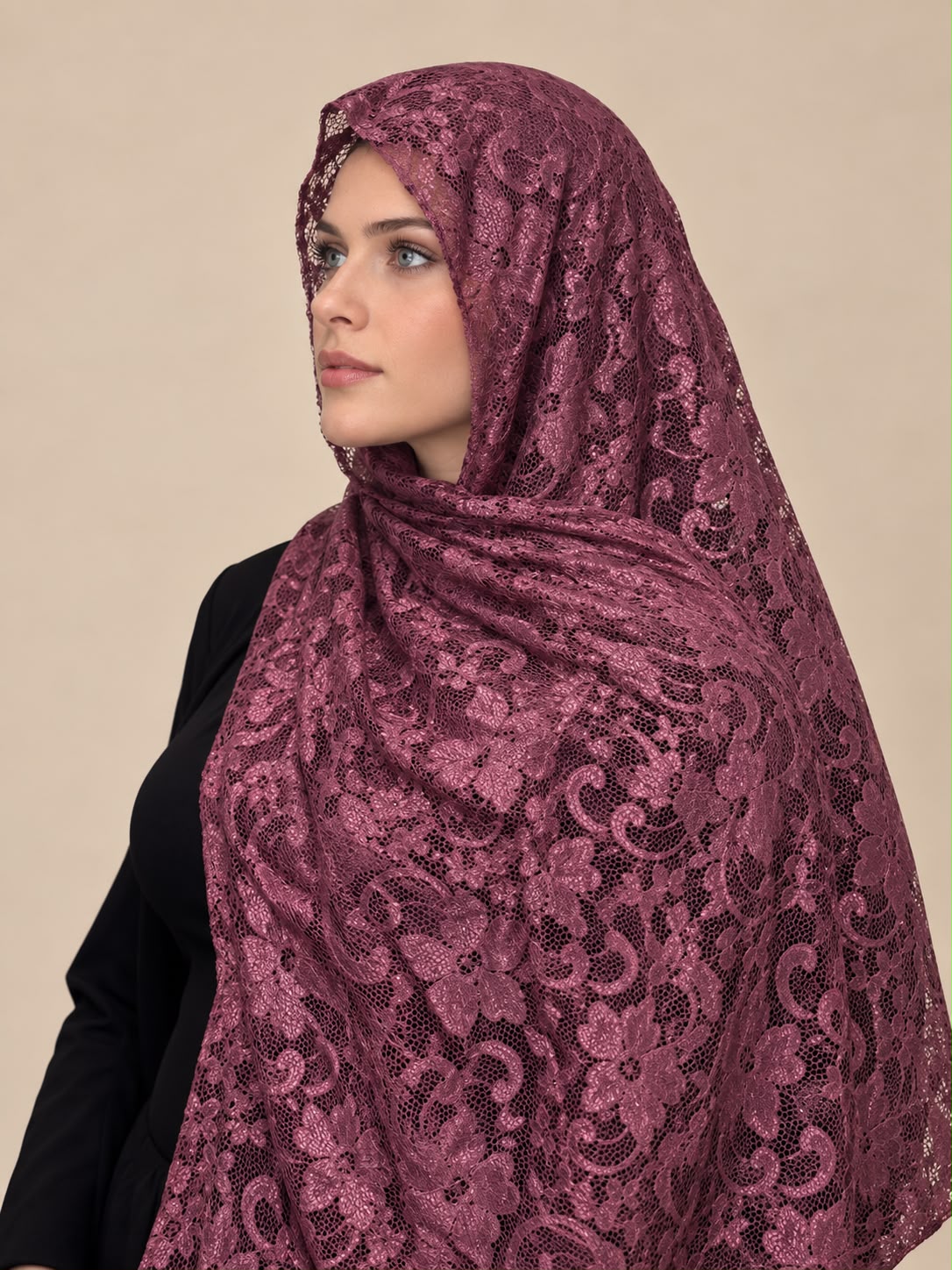 Dentelle with Zuleykha